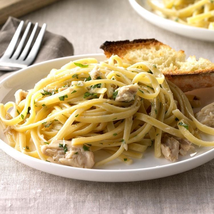 salmon garlic linguine