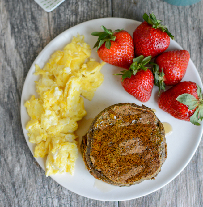 Super Seeds: A Guide to the Nutritional Benefits of Flax, Chia, Hemp, Pumpkin, and Sunflower Seeds 10 gluten free buckwheat pancakes with hemp seeds