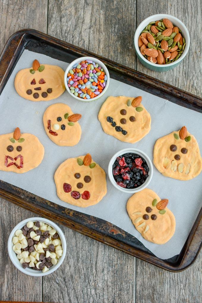 Frozen Yogurt Pumpkins 9 Pumpkin Yogurt decorated as jack-o-lanterns and frozen