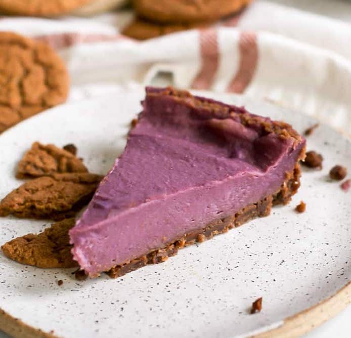 20+ Baked Sweet Potato Dessert Recipes 16 purple sweet potato pie
